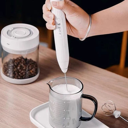Batedor Elétrico Portátil – Mixer 2 em 1 para Bebidas, Café e Clara de Ovo