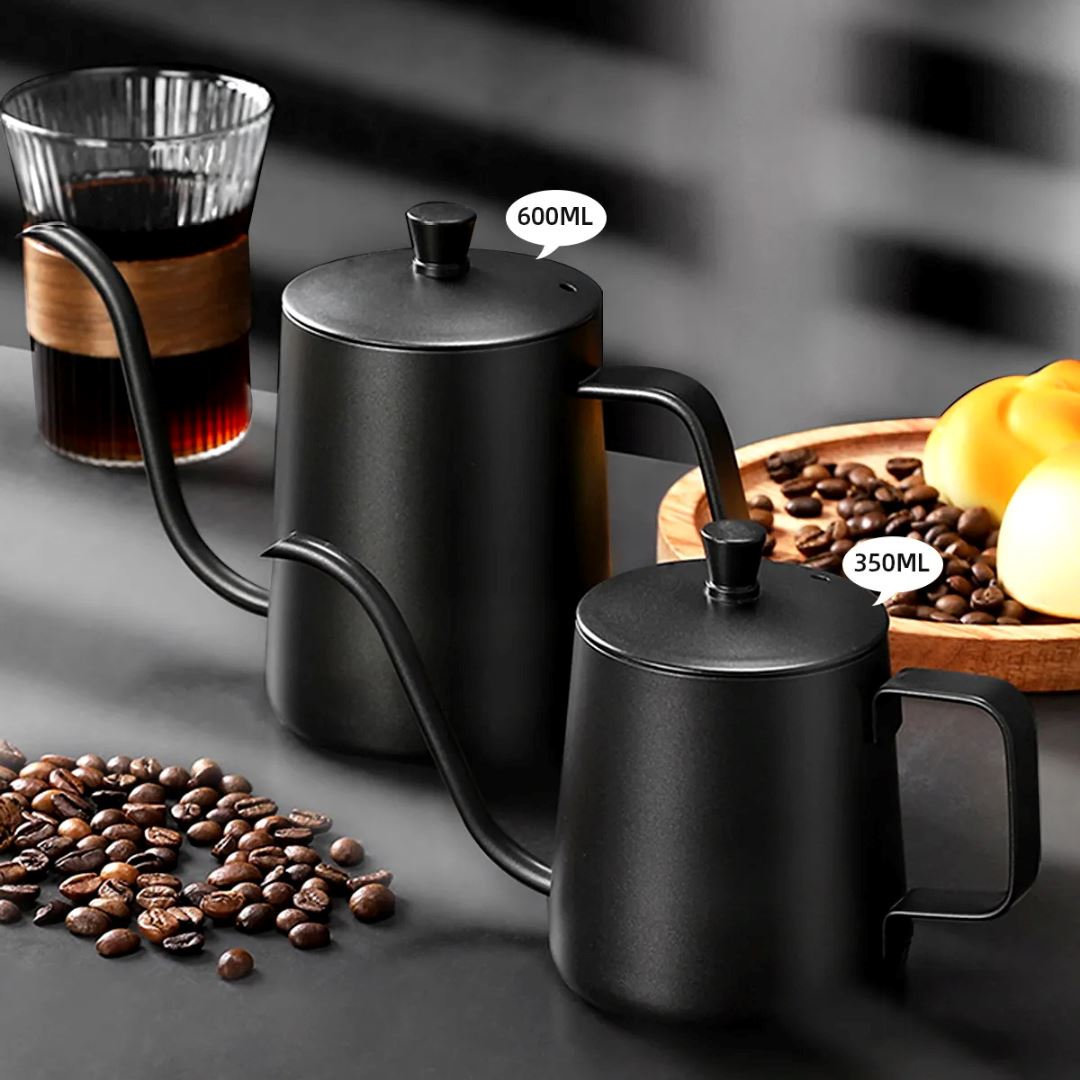 Chaleira de Café com Bico Fino e Pescoço de Ganso em Aço Inox