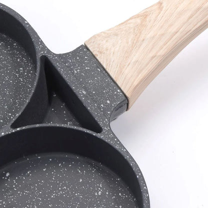 Frigideira Antiaderente com 4 Divisórias Omeleteira e Panquequeira