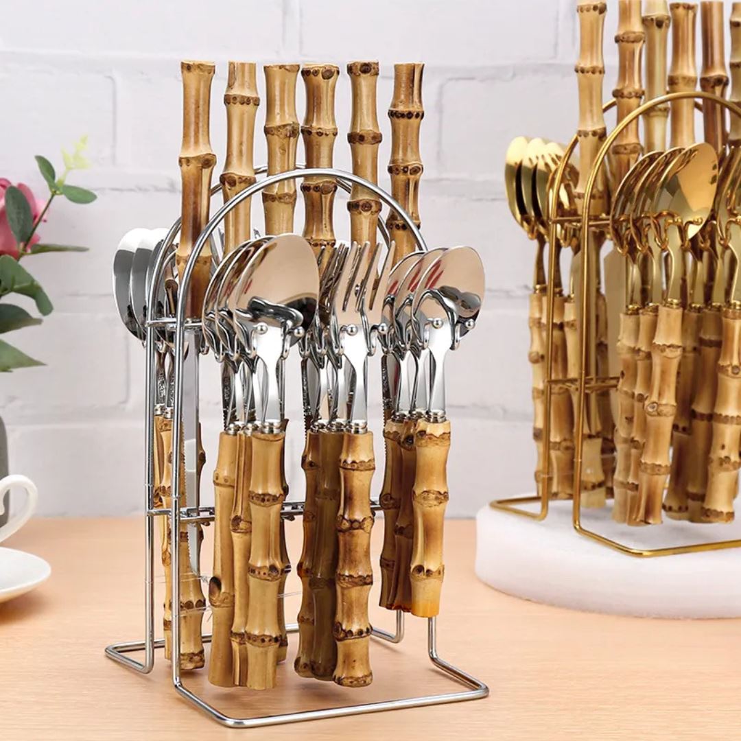 Faqueiro Dourado em Aço Inox com Cabo de Bambu Natural