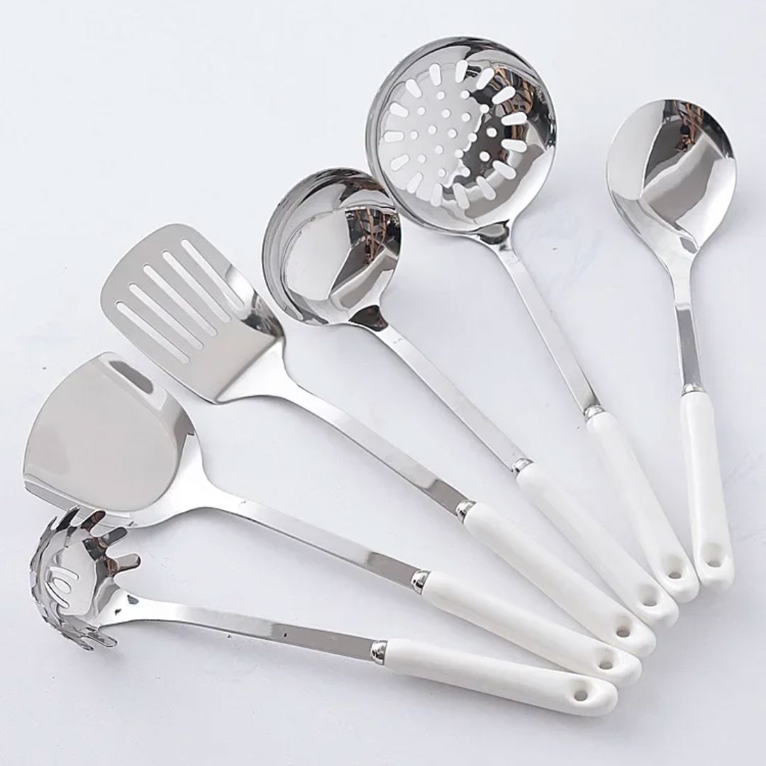 Kit de Utensílios de Cozinha em Aço Inox com Cabo de Cerâmica – 7 Peças