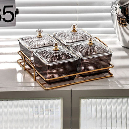 Petisqueira de Plástico com Tampa e Divisórias