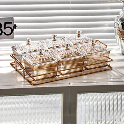 Petisqueira de Plástico com Tampa e Divisórias