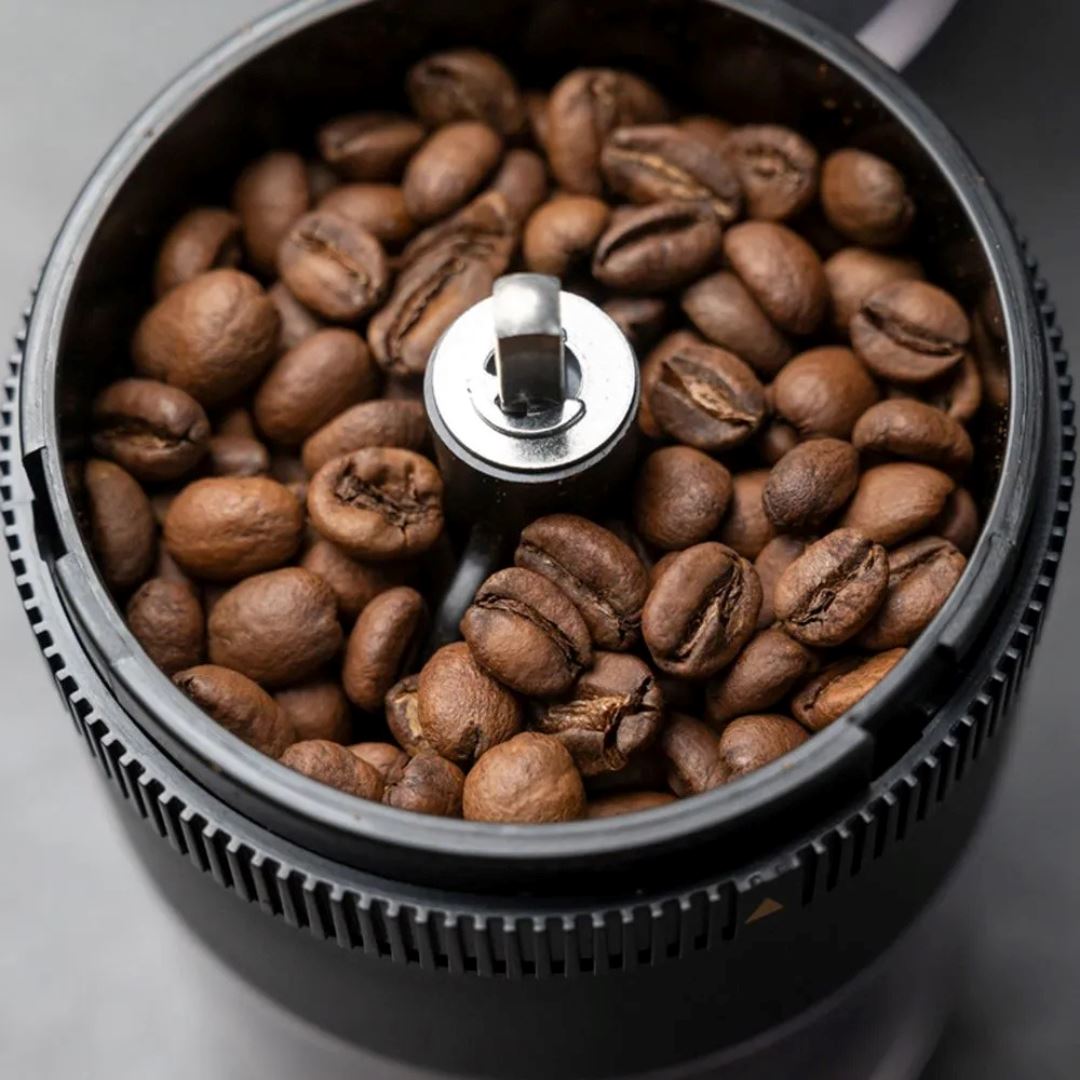 Moedor de Café Elétrico Portátil com Carga USB e Lâmina de Cerâmica