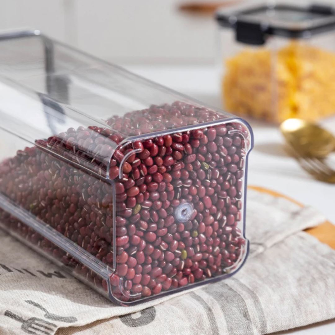 Pote Hermético de Plástico com Tampa e Design Empilhável